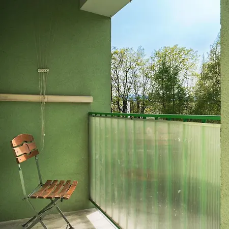 Apartament Gold - 2 Osobne Sypialnie Z Balkonem - Spaceapart Єленя-Ґура Екстер'єр фото