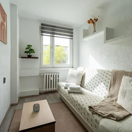 Apartament Gold - 2 Osobne Sypialnie Z Balkonem - Spaceapart Єленя-Ґура Екстер'єр фото
